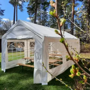 Kuvassa juhlateltta-3x6m-vuokraus-espoo.webp